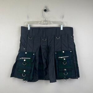 Kilt Experts Y2K Black Skirt with Cargo Pockets and ring detailing Size 38